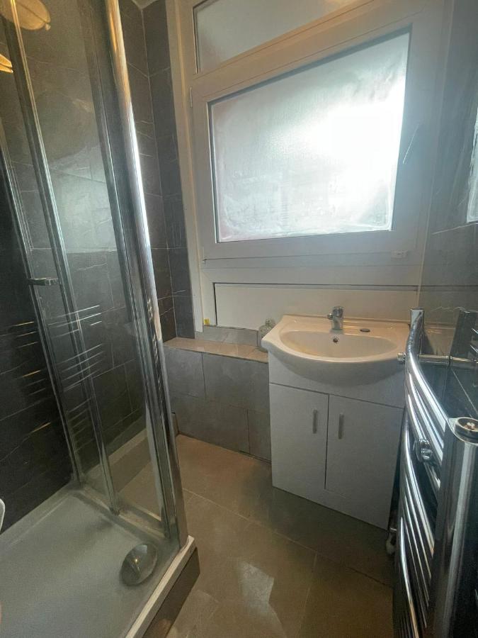 Cosy Room With Smart Tv In Central Londra Esterno foto